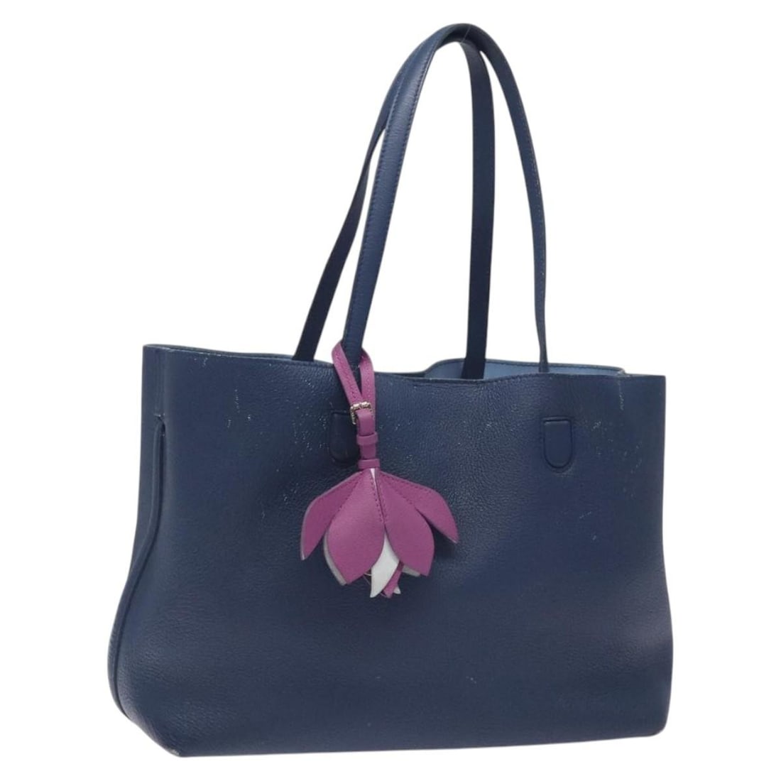 Dior Blossom Blue Tote Bag for Women: Dior Blossom Blue Tote Bag for Women This Christian Dior Blossom tote bag features a stylish blue design and is crafted for everyday use. As a pre-owned item, it shows visible signs of wear such as su