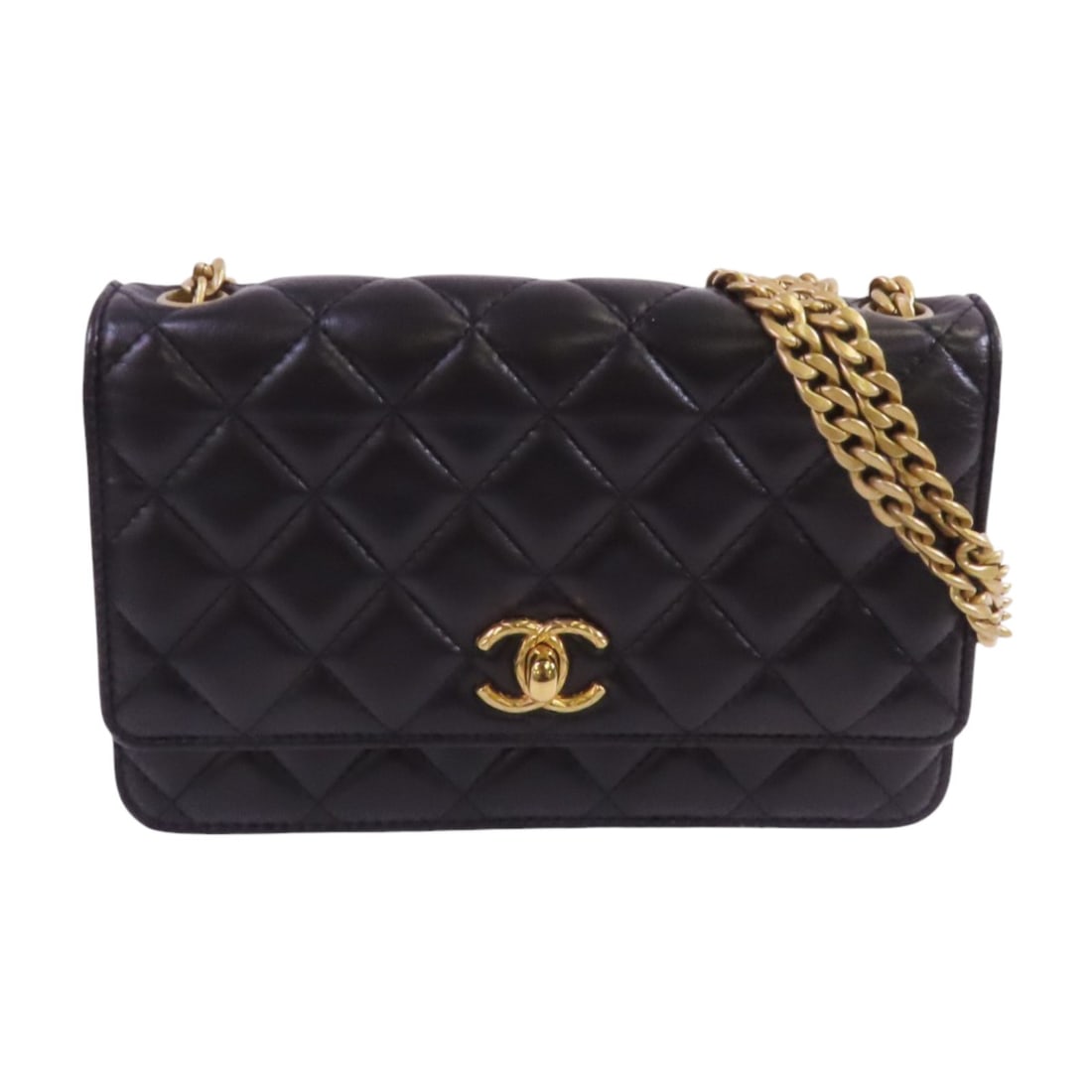 CHANEL CC WOC Gold Ball Shoulder Bag Lambskin Black France: CHANEL CC WOC Gold Ball Shoulder Bag Lambskin Black France Elevate your accessory collection with this exquisite CHANEL CC WOC (Wallet on Chain) shoulder bag, featuring a luxurious gold-tone hardware.