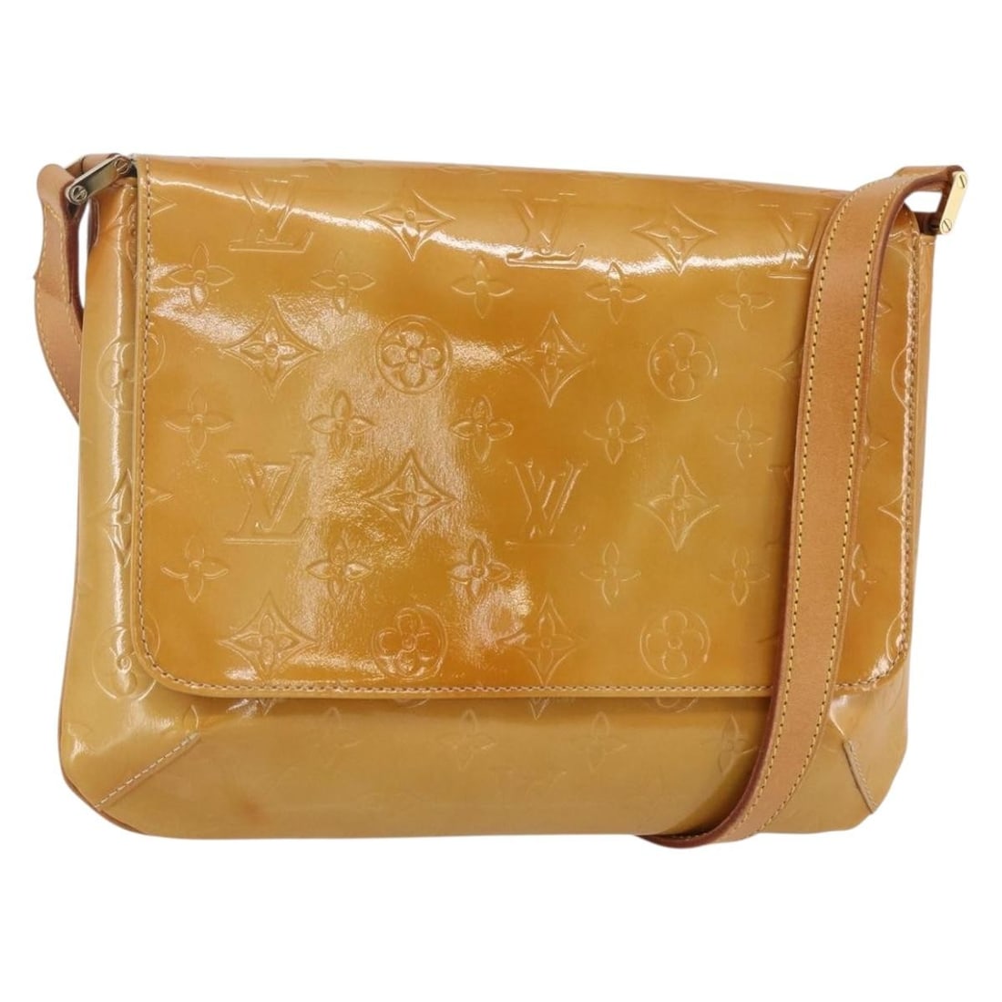 Thompson Street Shoulder Bag in Beige by Louis Vuitton: Thompson Street Shoulder Bag in Beige by Louis Vuitton This pre-owned Louis Vuitton Thompson Street shoulder bag in beige features a classic design with a feminine touch. The bag shows signs of use, i