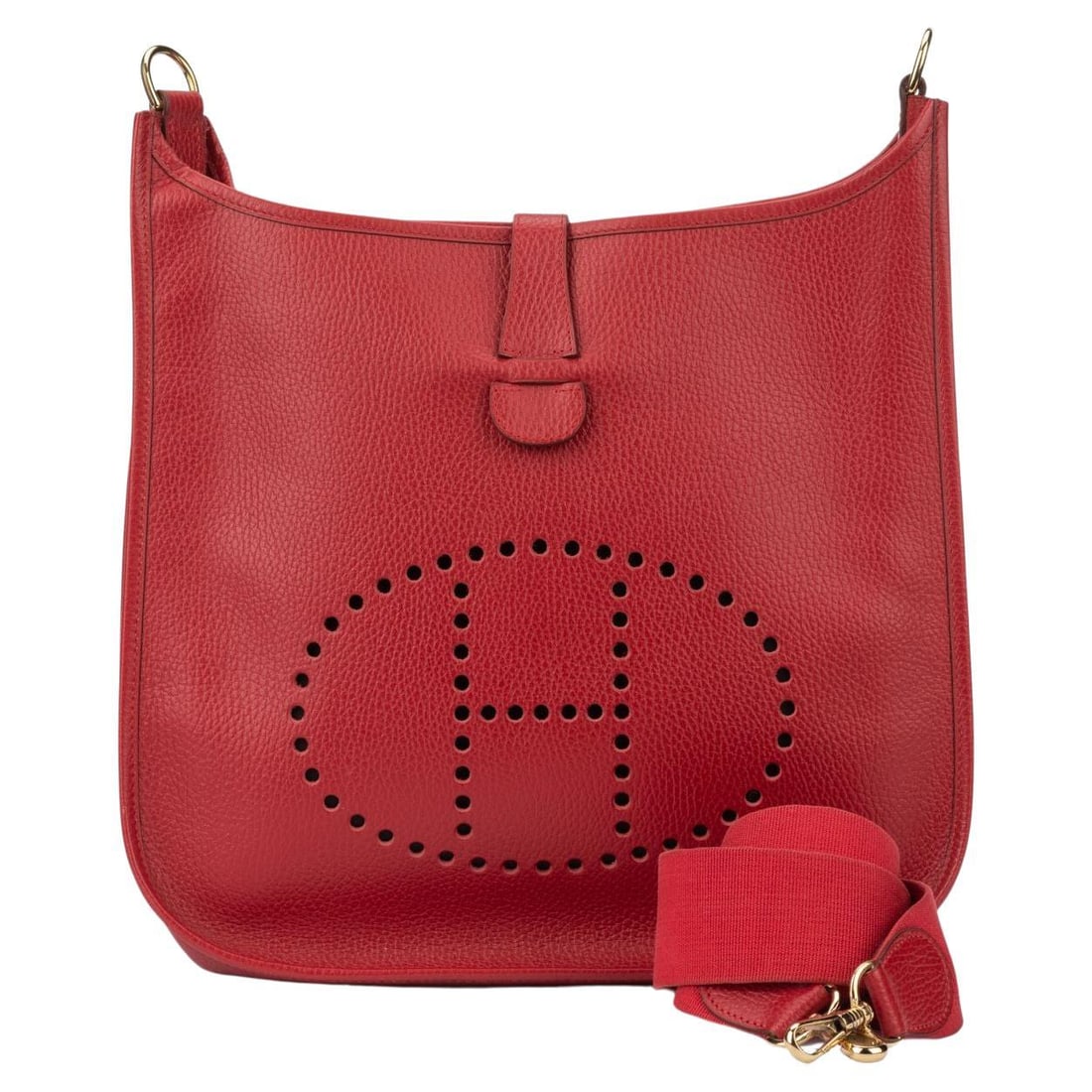 Hermes Evelyne GM Red Ardennes Leather Shoulder Bag with Palladium Gold Hardware: Hermes Evelyne GM Red Ardennes Leather Shoulder Bag with Palladium Gold Hardware Introducing the Hermes Evelyne GM, a stunning piece crafted from luxurious red Ardennes leather. This stylish handbag f