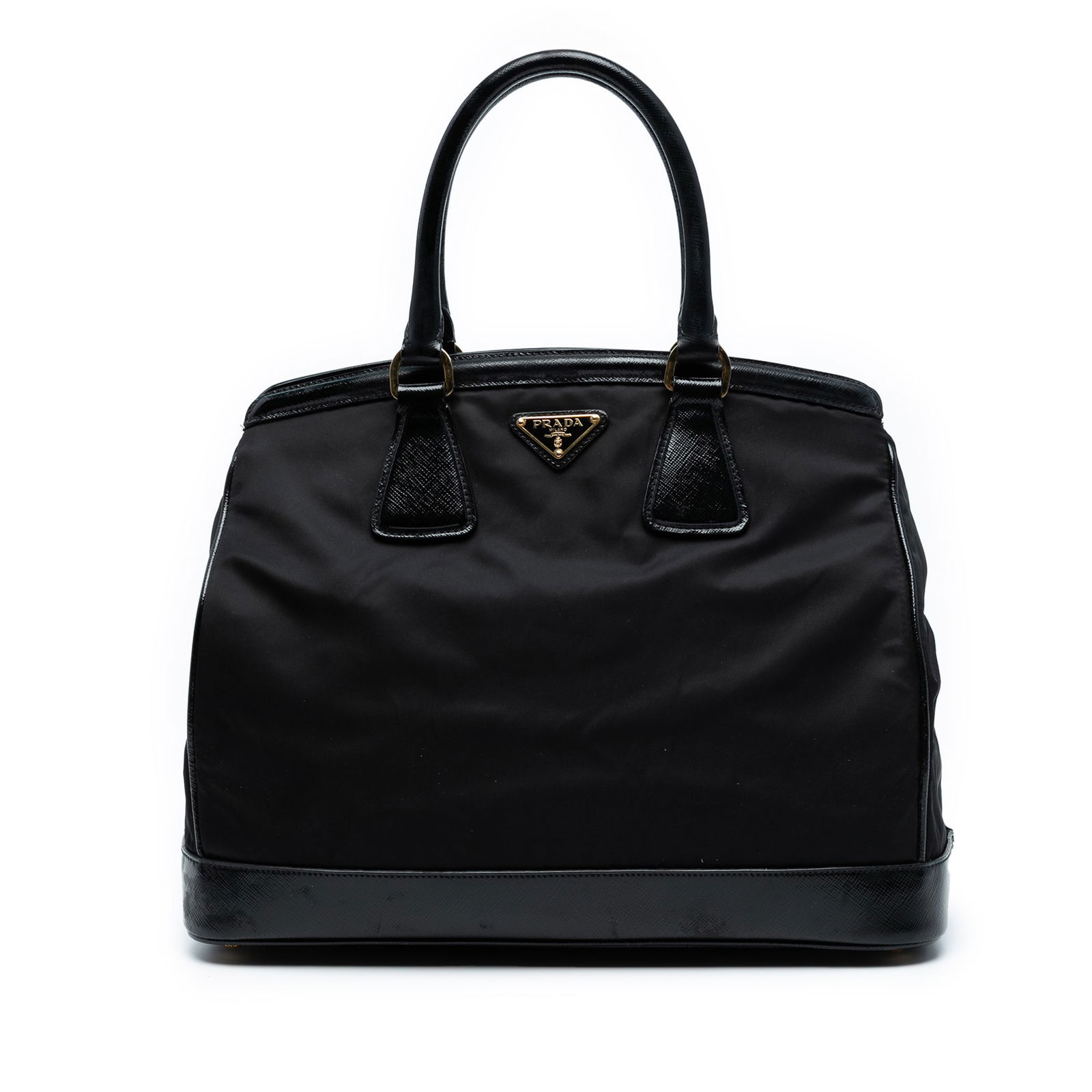 Prada Saffiano Vernice Trimmed Black Tessuto Parabole Tote Bag: Prada Saffiano Vernice Trimmed Black Tessuto Parabole Tote Bag Introducing the Prada Saffiano Vernice Trimmed Tessuto Parabole Tote, a stylish and functional accessory designed for the modern individu