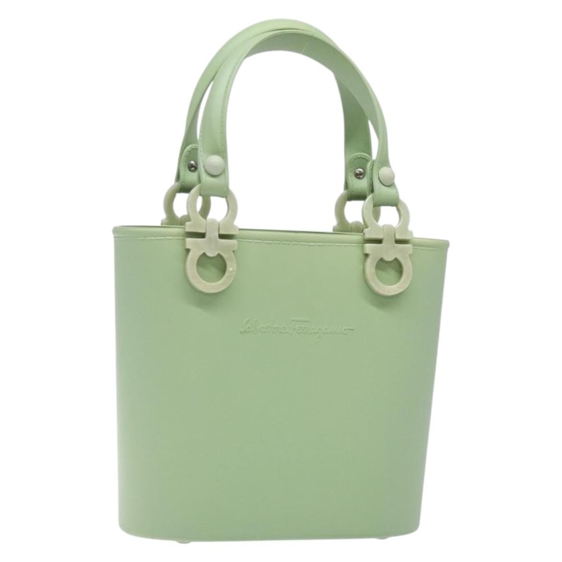 Salvatore Ferragamo Gancini Green Rubber Hand Bag Made in Italy: Salvatore Ferragamo Gancini Green Rubber Hand Bag Made in Italy This authentic Salvatore Ferragamo Gancini Hand Bag showcases a chic green rubber exterior, blending style with durability. Crafted in I