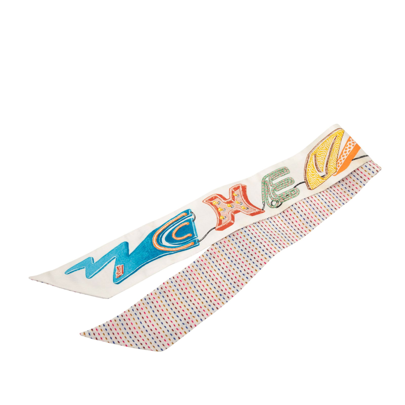 Hermes Chevaloscope Pointille 100% Silk Twilly Scarf White: Hermes Chevaloscope Pointille 100% Silk Twilly Scarf White The Hermes Chevaloscope Pointille Silk Twilly Scarf is a luxurious accessory crafted from 100% silk, showcasing an elegant print in a pristin