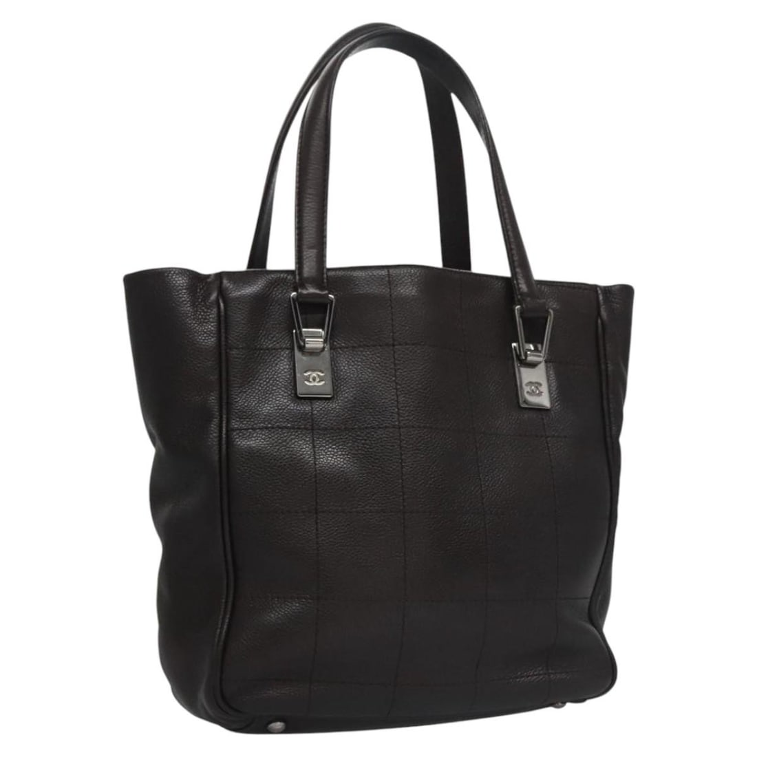 Brown Coco Mark Chocolate Bar Bag by Chanel: Brown Coco Mark Chocolate Bar Bag by Chanel This is a Chanel Chocolate Bar Coco Mark handbag in brown, designed for women. The bag features the signature Coco Mark and displays a gently used condition