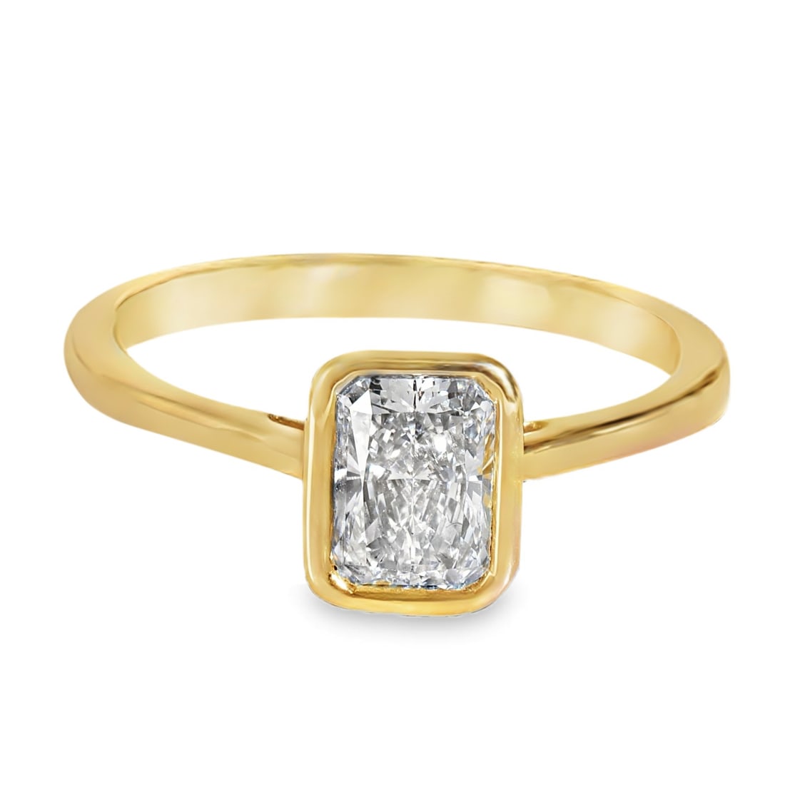 14K Yellow Gold 1.00ct Radiant Cut Lab-Grown Diamond Ring: 14K Yellow Gold 1.00ct Radiant Cut Lab-Grown Diamond Ring This exquisite ring features a stunning 1.00 carat lab-grown diamond, beautifully set in 14K yellow gold. The diamond is cut in a radiant shap