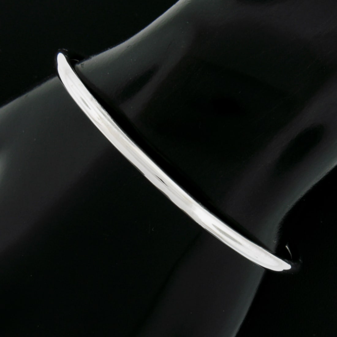 14K White Gold 7.5 Inch Polished Hinged Open Bangle Bracelet (1 of 7)