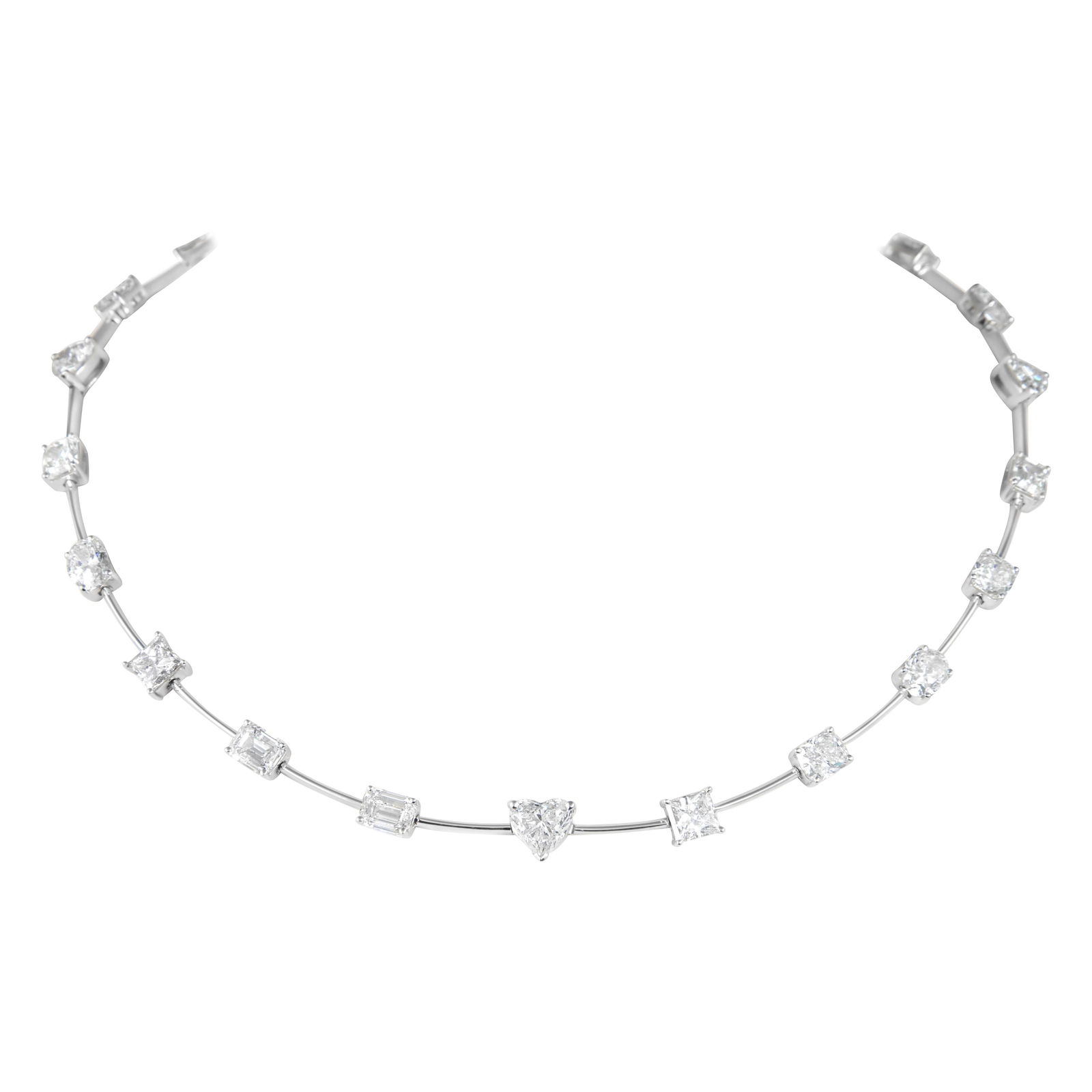 21.69ct Mixed Diamond Tennis Necklace 18k White Gold: 21.69ct Mixed Diamond Tennis Necklace 18k White Gold This stunning GIA-certified Mixed Diamond Tennis Necklace features a total diamond weight of 21.69 carats, showcasing a variety of cuts including c