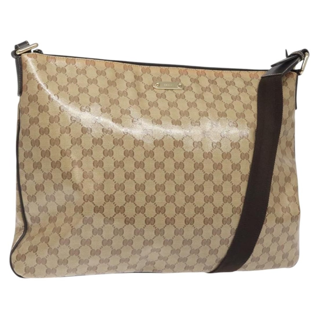 Beige Gucci Shoulder Bag with Flap Closure: Beige Gucci Shoulder Bag with Flap Closure This is a Gucci Flap Messenger Bag in beige, designed for female use. The bag features a shoulder strap and is crafted with leather and metal fittings. It sh