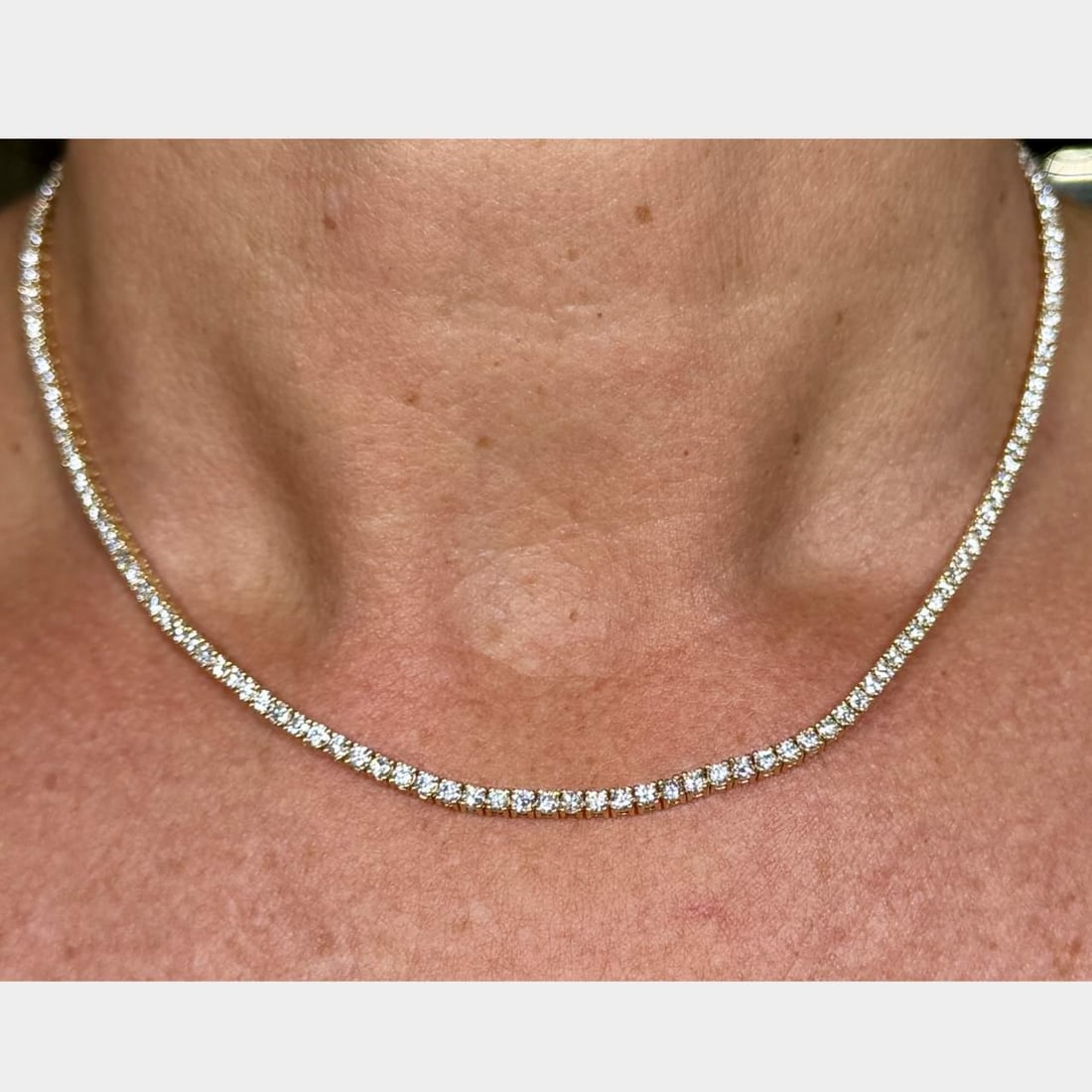 14K Yellow Gold 7.70 Ct Diamond Tennis Necklace 162 Diamonds: 14K Yellow Gold 7.70 Ct Diamond Tennis Necklace 162 Diamonds This exquisite 14K Yellow Gold Tennis Necklace features a stunning array of 162 diamonds, boasting a total weight of approximately 7.70 car