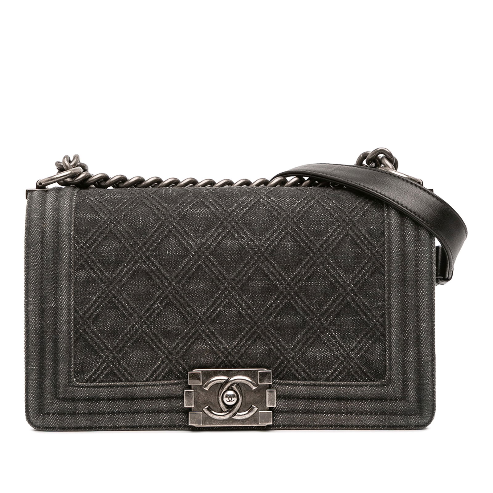 Chanel Old Medium Denim Boy Flap Bag Gray Fabric: Chanel Old Medium Denim Boy Flap Bag Gray Fabric Introducing the Chanel Old Medium Quilted Denim Boy Flap, a stylish and iconic bag that combines luxury with practicality. This bag features a quilted