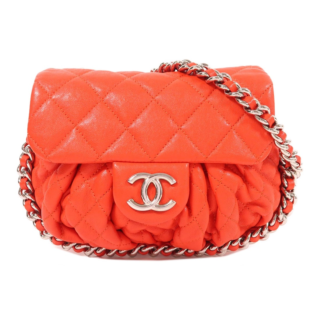 CHANEL Red Calfskin Leather Chain Shoulder Bag: CHANEL Red Calfskin Leather Chain Shoulder Bag This elegant Chanel shoulder bag is crafted from luxurious red calfskin leather, showcasing the iconic CC logo. It features a sleek design perfect for bo