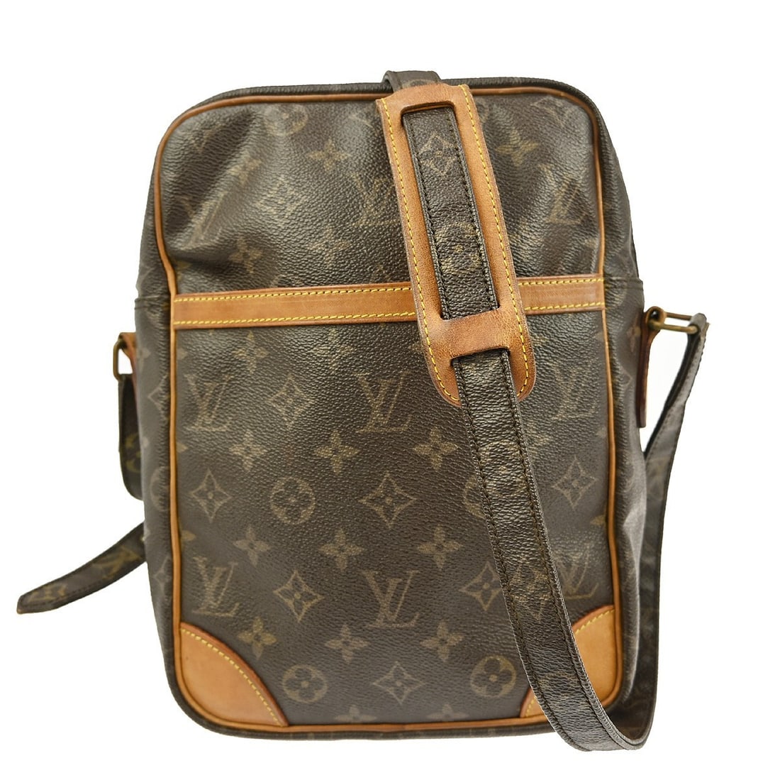 Monogram Canvas Louis Vuitton Danube MM Crossbody Bag M45264: Monogram Canvas Louis Vuitton Danube MM Crossbody Bag M45264 This Louis Vuitton Danube MM crossbody shoulder bag features the classic monogram canvas leather with brown leather accents. Designed in a