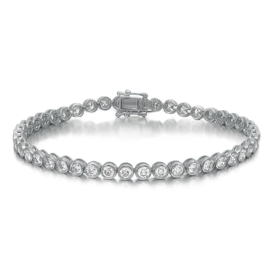 Rachel Koen 18K White Gold Bezel Set Diamond Tennis Bracelet 3.97ct 7in: Rachel Koen 18K White Gold Bezel Set Diamond Tennis Bracelet 3.97ct 7in Elevate your jewelry collection with this exquisite bezel set tennis bracelet featuring 45 round brilliant cut diamonds. Crafted