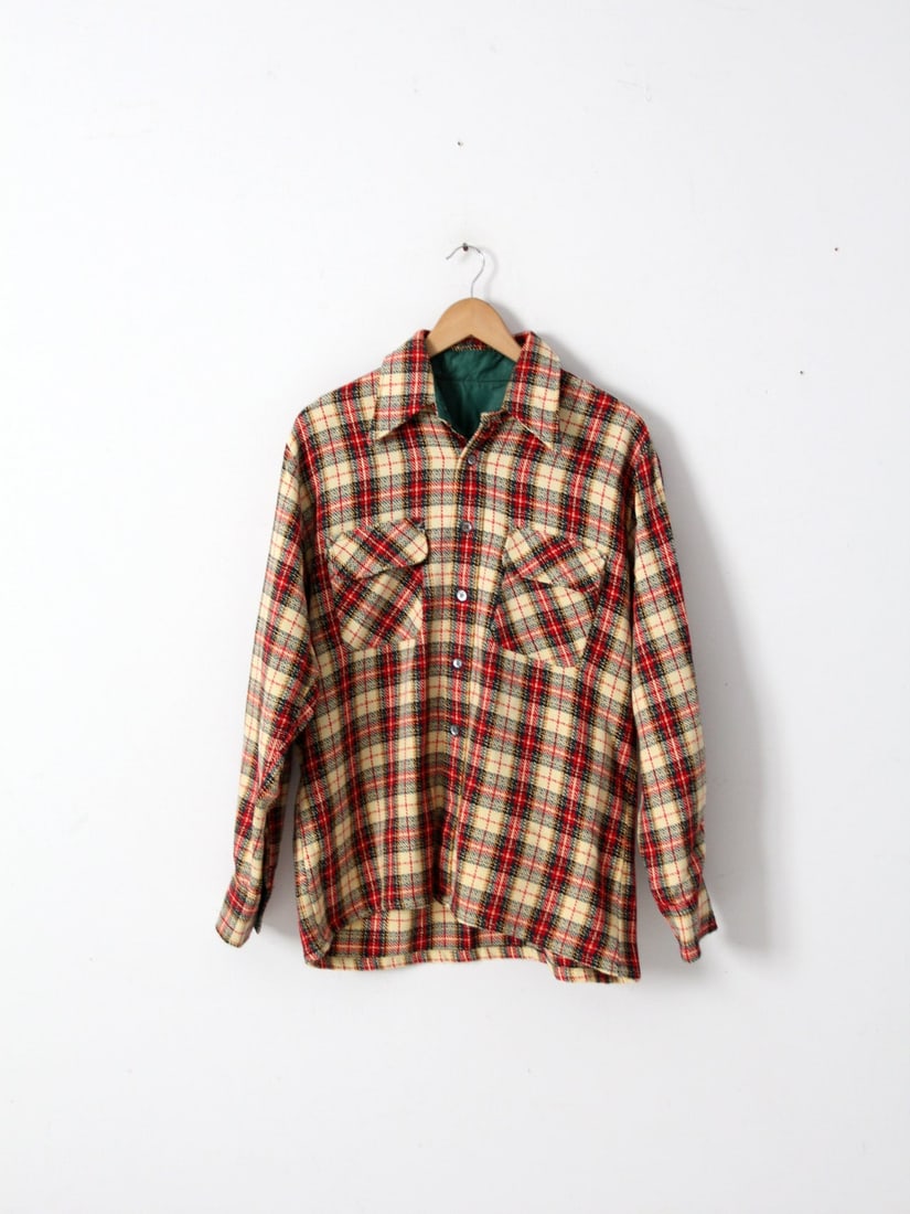 1970s Vintage Plaid Shirt Cream Red Green Cotton Button-Down: 1970s Vintage Plaid Shirt Cream Red Green Cotton Button-Down Step back in time with this authentic 1970s vintage plaid woven cotton shirt. Featuring a charming cream, red, and green plaid pattern, thi