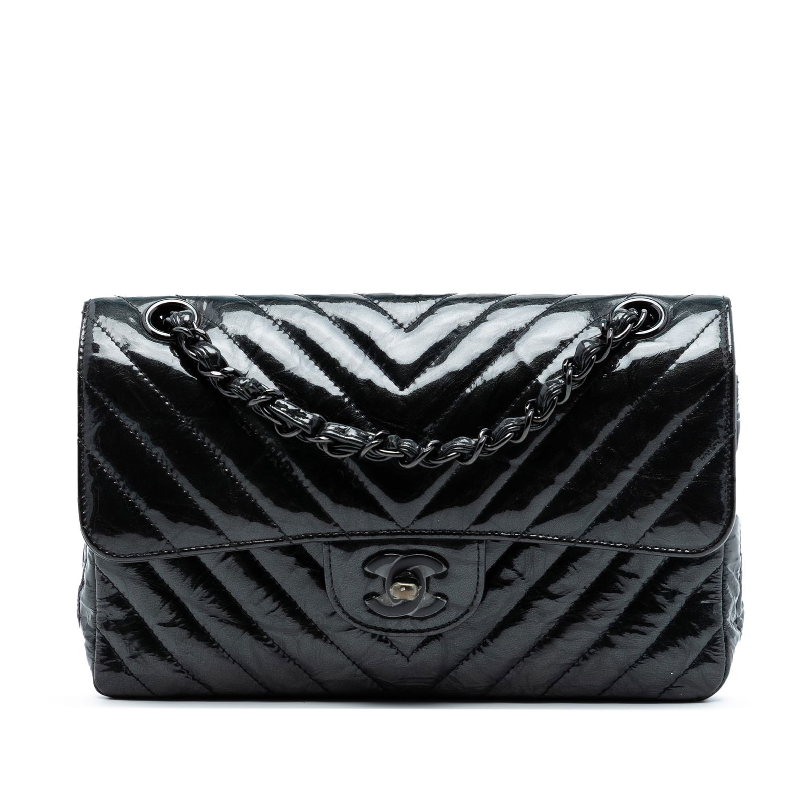 Chanel Small Classic Chevron Black Patent Double Flap Bag: Chanel Small Classic Chevron Black Patent Double Flap Bag This Chanel Small Classic Chevron Patent So Black Double Flap shoulder bag is a stylish and sophisticated accessory crafted from patent leathe