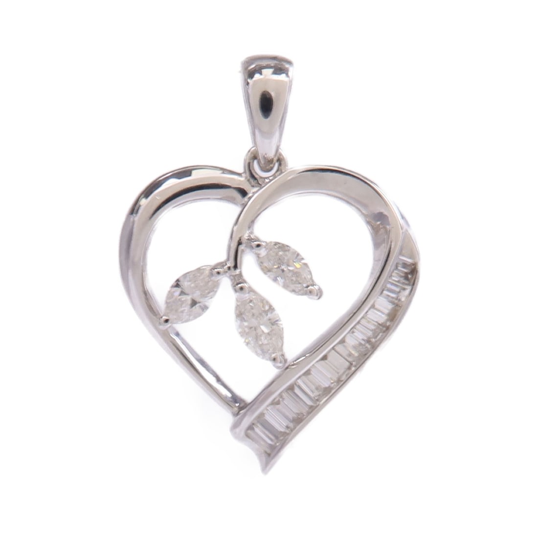 Diamond Pendant Crafted in 18K White Gold (1 of 6)