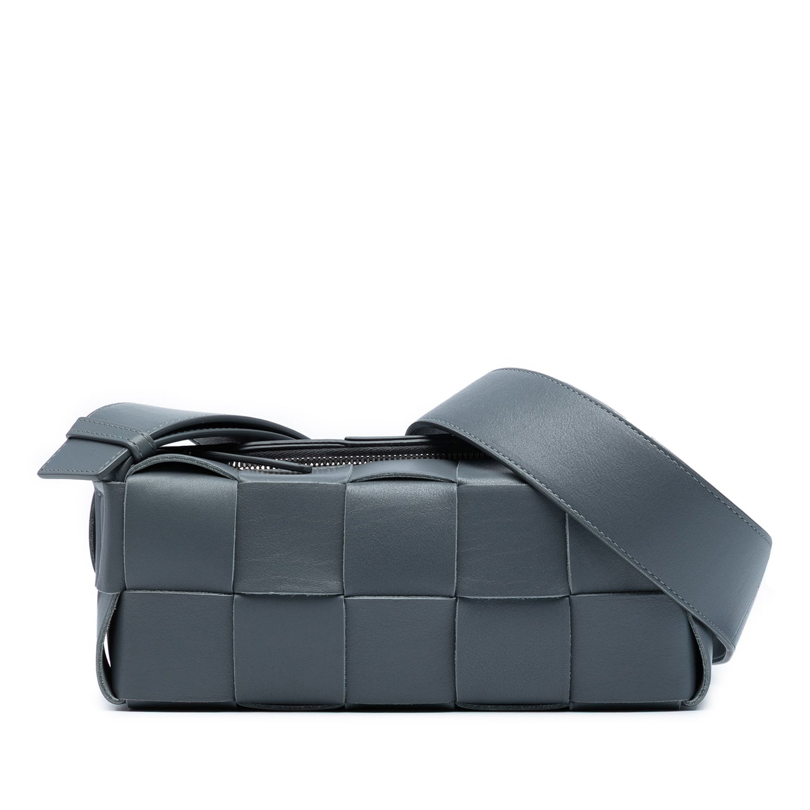 Bottega Veneta Small Intrecciato Lambskin Brick Shoulder Bag: Bottega Veneta Small Intrecciato Lambskin Brick Shoulder Bag Introducing the Bottega Veneta Small Lambskin Intrecciato Brick Cassette, a chic shoulder bag crafted from luxurious woven lambskin leather