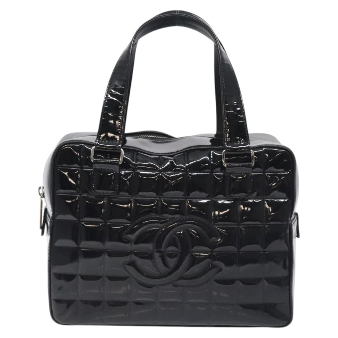 Black Chanel Chocolate Bar Pattern CC Bowler Handbag: Black Chanel Chocolate Bar Pattern CC Bowler Handbag This Chanel Chocolate Bar CC Bowler Bag in black is designed for women and features a stylish exterior with noticeable rubbing, minor loss of shape