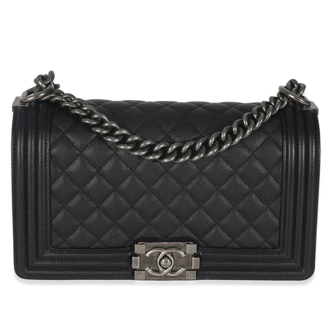 Chanel Medium Boy Handbag Black Quilted Caviar 2021-2023: Chanel Medium Boy Handbag Black Quilted Caviar 2021-2023 This Chanel Black Quilted Caviar Medium Boy Handbag is a stylish and sophisticated shoulder bag perfect for any occasion. Crafted in Italy, it