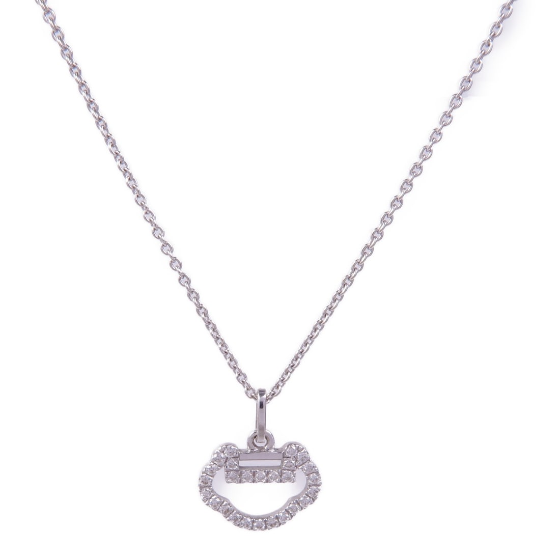 Qeelin Yu Yi 18K White Gold Diamond Necklace: Qeelin Yu Yi 18K White Gold Diamond Necklace This exquisite Qeelin Yu Yi Diamond Necklace is crafted from 18K white gold, showcasing a stunning clear diamond as its centerpiece. The necklace is design