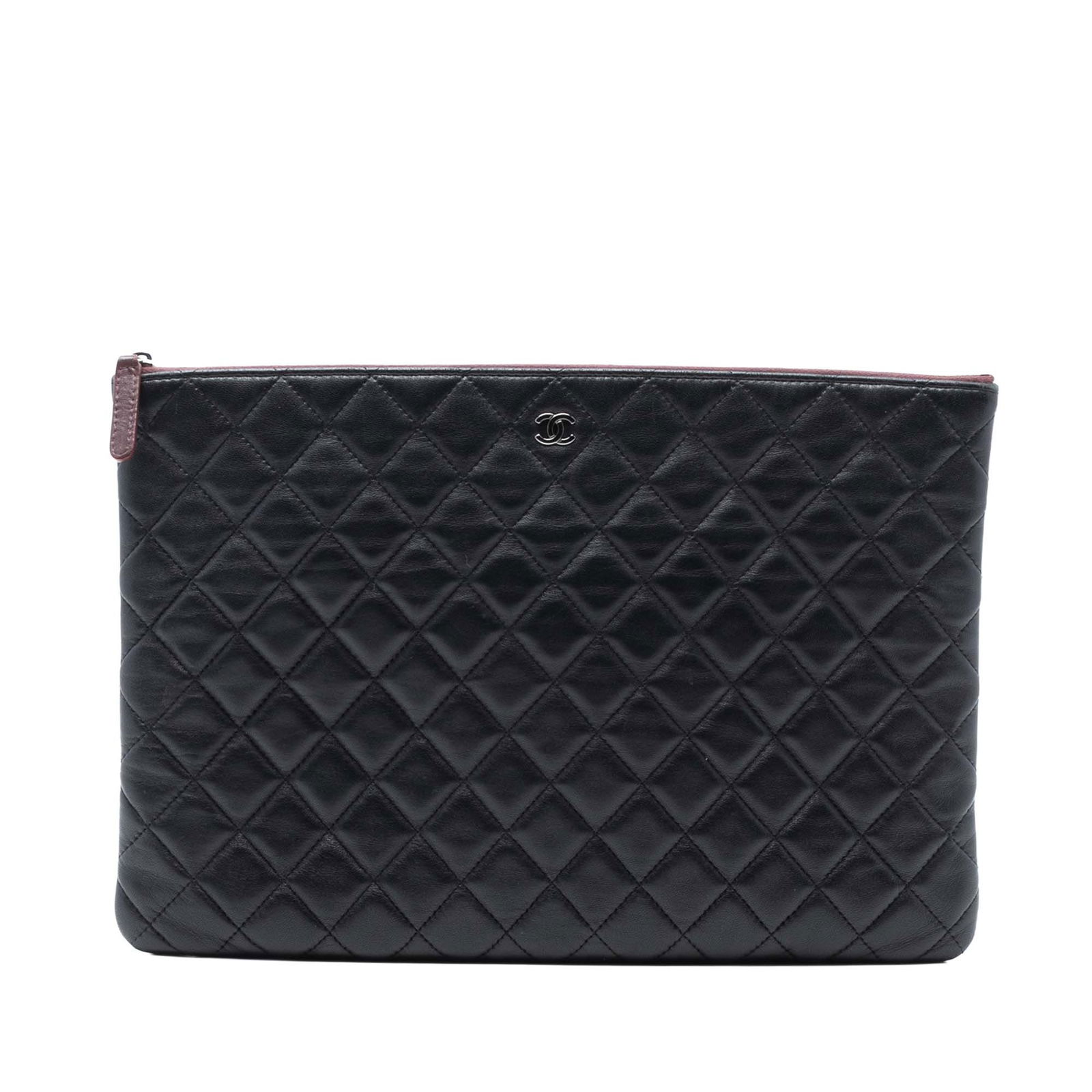 Chanel Black Large Quilted Lambskin O Case Clutch: Chanel Black Large Quilted Lambskin O Case Clutch The Chanel Large Quilted Lambskin O Case Clutch is a sophisticated accessory crafted from luxurious quilted lambskin leather. This elegant clutch feat