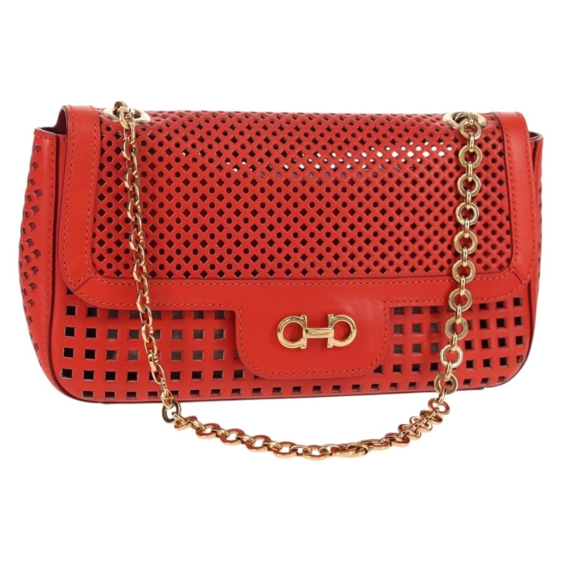 Salvatore Ferragamo Red Gold Leather Chain Shoulder Bag Authentic: Salvatore Ferragamo Red Gold Leather Chain Shoulder Bag Authentic This elegant Salvatore Ferragamo Chain Shoulder Bag showcases a stunning red leather exterior complemented by gold accents. Crafted in