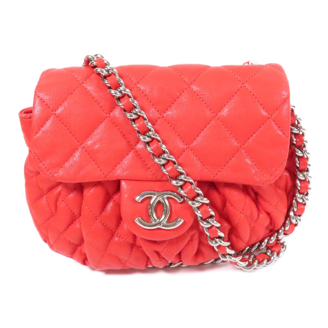 Red Calfskin CHANEL Shoulder Bag with Silver CC Hardware (1 of 18)