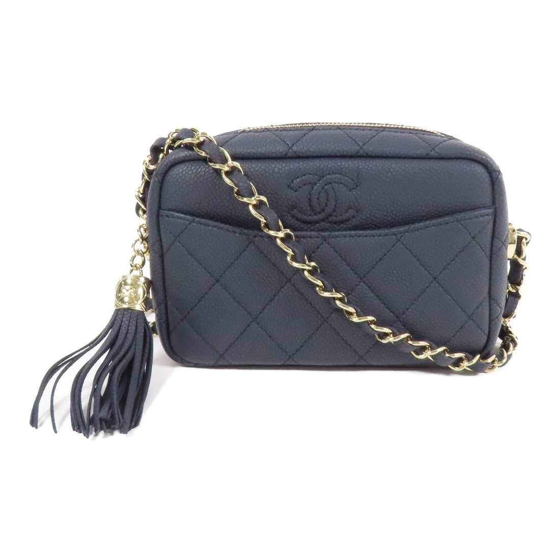 CHANEL Blue Calfskin Leather Shoulder Bag with Chain Strap: CHANEL Blue Calfskin Leather Shoulder Bag with Chain Strap This exquisite CHANEL shoulder bag is crafted from luxurious blue calfskin leather, offering both style and functionality. The bag features a