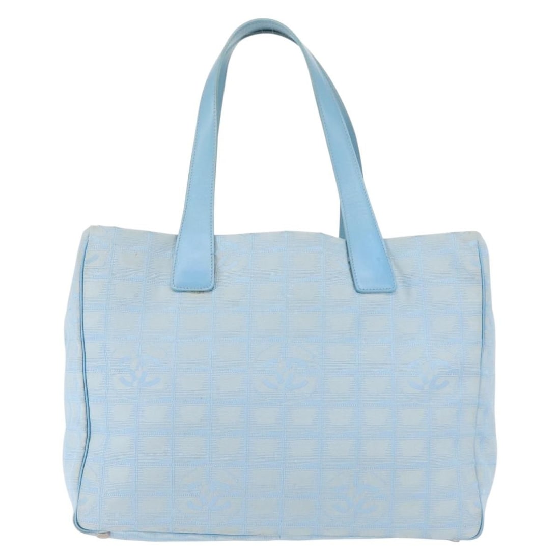 Travel Line Tote Bag with Front Zipper by Chanel in Blue: Travel Line Tote Bag with Front Zipper by Chanel in Blue This Chanel Front Zip Travel Line Tote in blue is designed for women and features a front zipper closure. The exterior displays some loss of sh