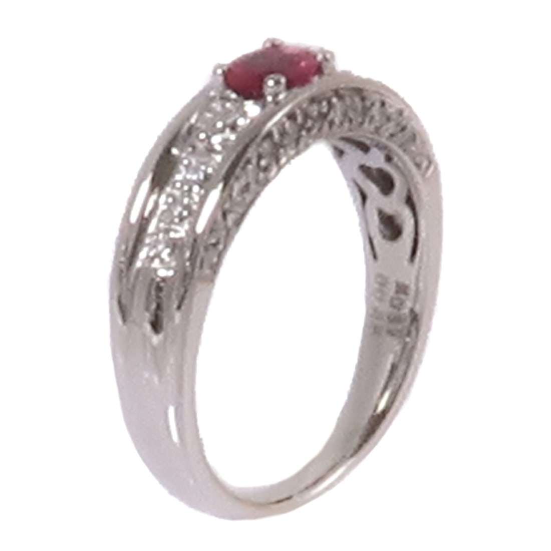 Ruby Diamond Ring in PT900 Platinum US Size 6.5 (1 of 10)