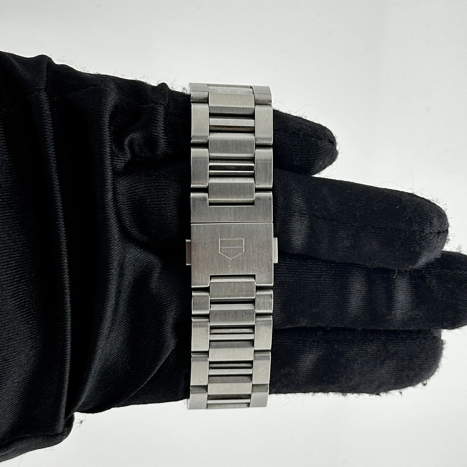 Carrera Skeleton Watch by Tag Heuer with Black Skeleton Dial Ref CAR201P: Carrera Skeleton Watch by Tag Heuer with Black Skeleton Dial Ref CAR201P This Tag Heuer Carrera Skeleton watch features a striking black skeleton dial and a stainless steel case. The watch measures 43