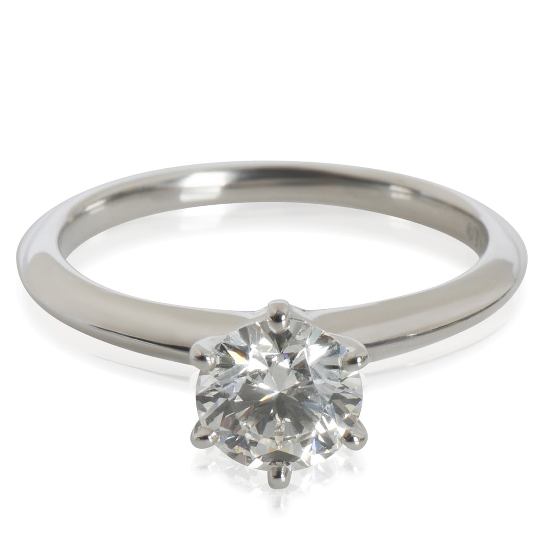 Tiffany & Co. 0.88 ct Round Diamond Engagement Ring with Certificate: Tiffany & Co. 0.88 ct Round Diamond Engagement Ring with Certificate This exquisite Tiffany & Co. engagement ring features a stunning round brilliant diamond with a total carat weight of 0.88 ct, show