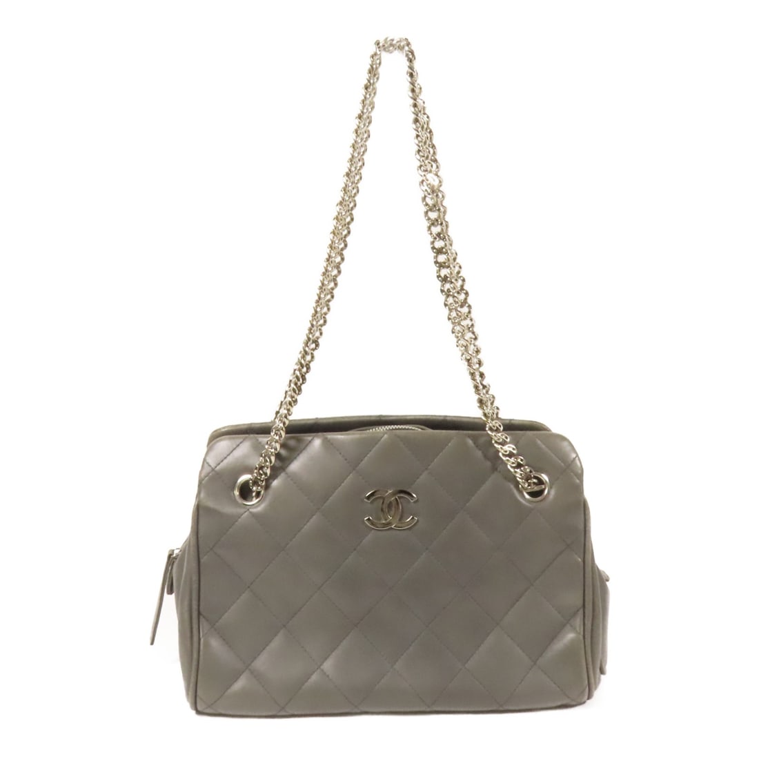 CHANEL Grey Lambskin Leather Chain Shoulder Bag SHW: CHANEL Grey Lambskin Leather Chain Shoulder Bag SHW This stunning CHANEL shoulder bag is crafted from luxurious lambskin leather in an elegant gray hue. Featuring a classic design, it combines both st
