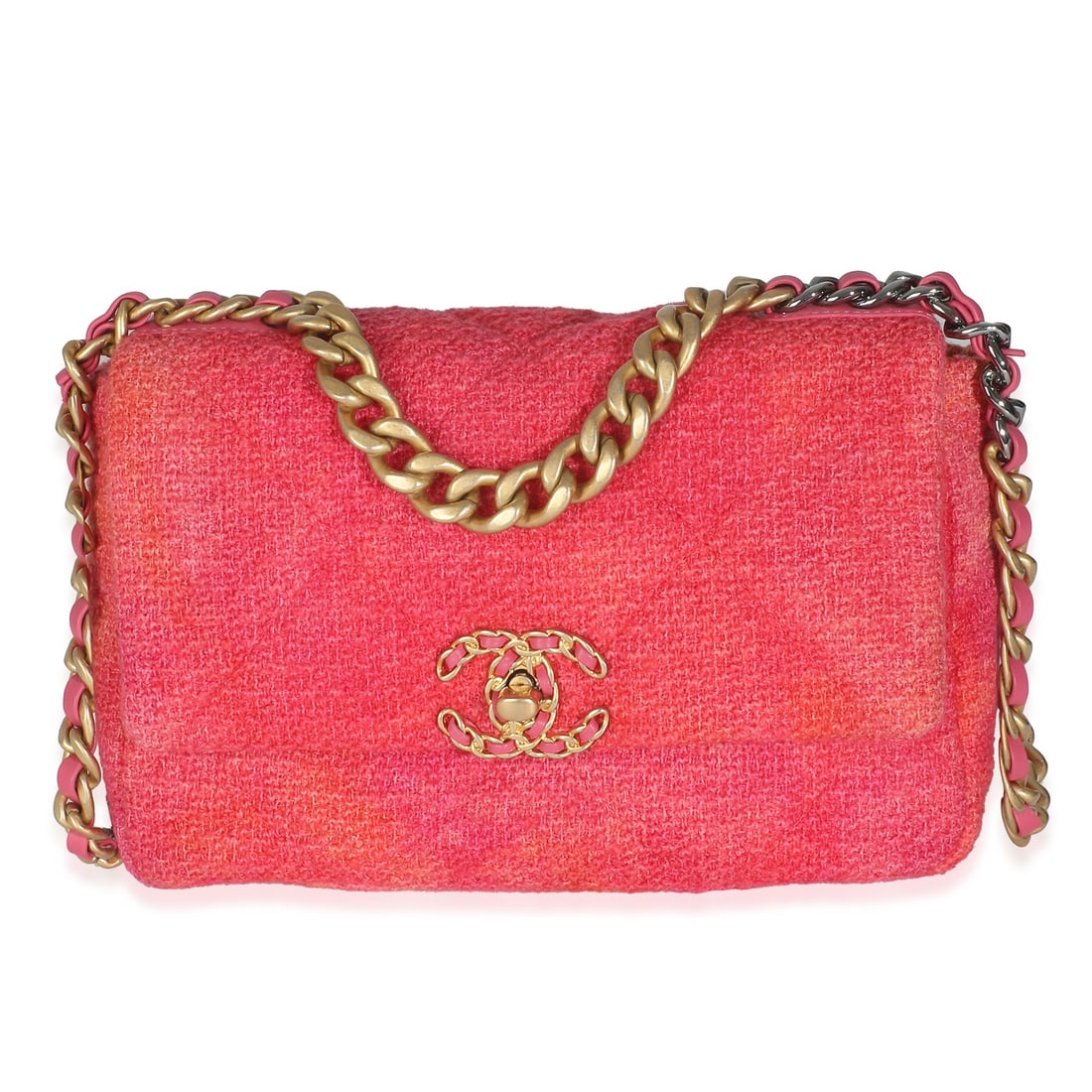 Chanel Medium 19 Flap Bag Coral Pink Tweed Gold-Tone Hardware: Chanel Medium 19 Flap Bag Coral Pink Tweed Gold-Tone Hardware Elevate your accessory collection with the Chanel Coral Pink Tweed Quilted Medium Chanel 19 Flap Bag. This stylish handbag features a beau