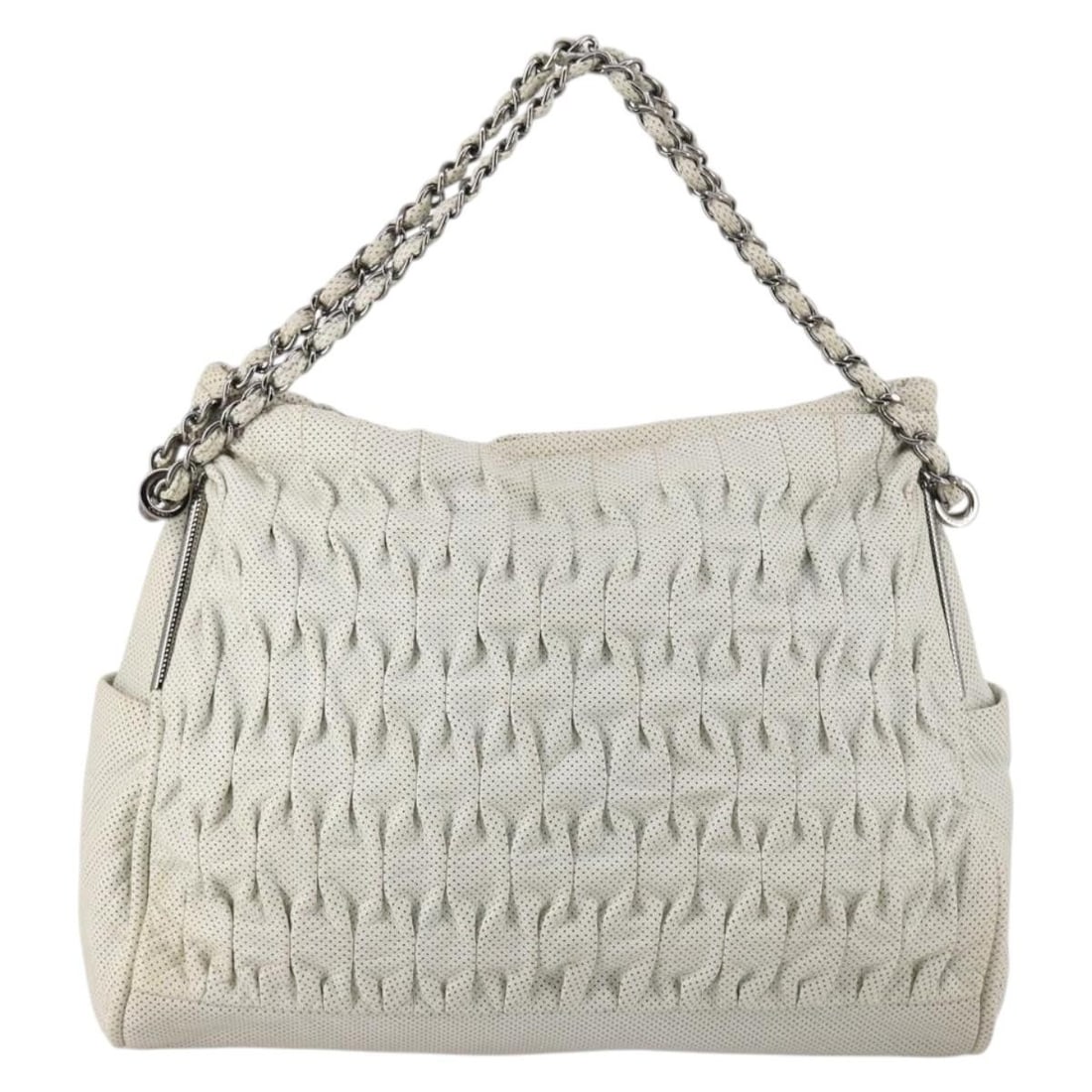 Chanel Silver Vintage Chain Strap Shoulder Bag: Chanel Silver Vintage Chain Strap Shoulder Bag This Chanel vintage chain shoulder bag features a silver-tone finish and a classic design. The exterior shows some signs of wear, including rubbing, slig