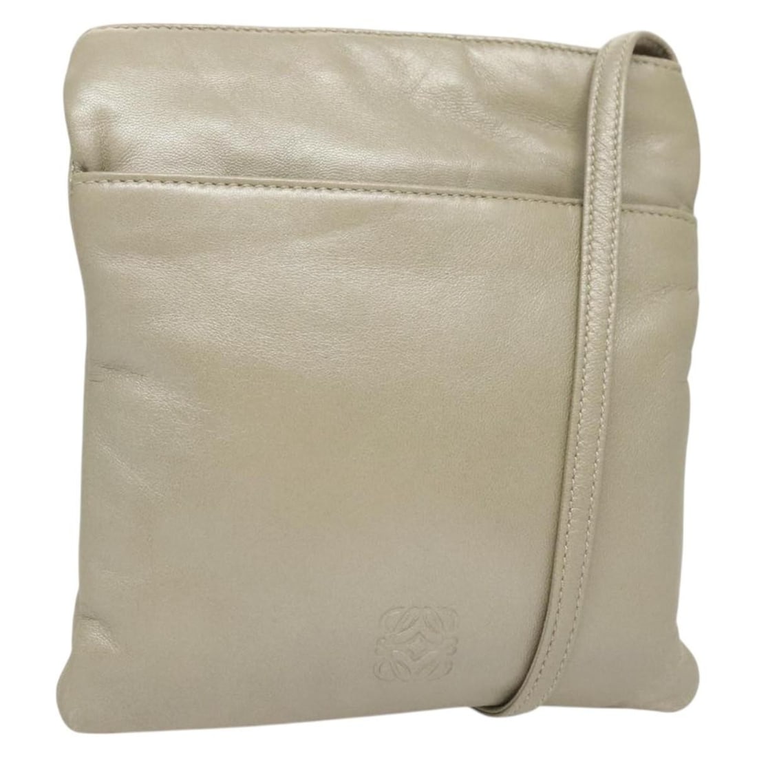 LOEWE Leather Shoulder Bag Gray Gold Made in Spain: LOEWE Leather Shoulder Bag Gray Gold Made in Spain This authentic LOEWE shoulder bag is crafted from high-quality leather in a stylish gray and gold color combination. With approximate dimensions of 6