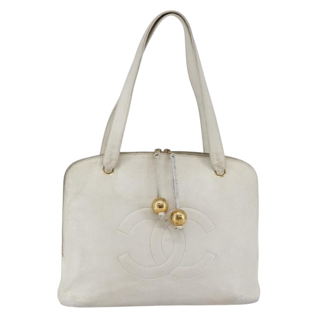 CHANEL White Gold Caviar Skin Tote Bag Customized France: CHANEL White Gold Caviar Skin Tote Bag Customized France This elegant CHANEL Tote Bag is crafted from luxurious grained calfskin, featuring a stunning white and gold color combination. The bag measure