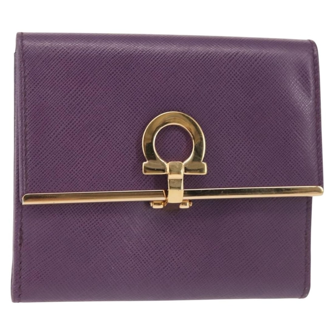 Salvatore Ferragamo Gancini Leather Wallet Purple Gold Made in Italy: Salvatore Ferragamo Gancini Leather Wallet Purple Gold Made in Italy Introducing the exquisite Salvatore Ferragamo Gancini Wallet, a perfect blend of functionality and luxury. Crafted from high-qualit