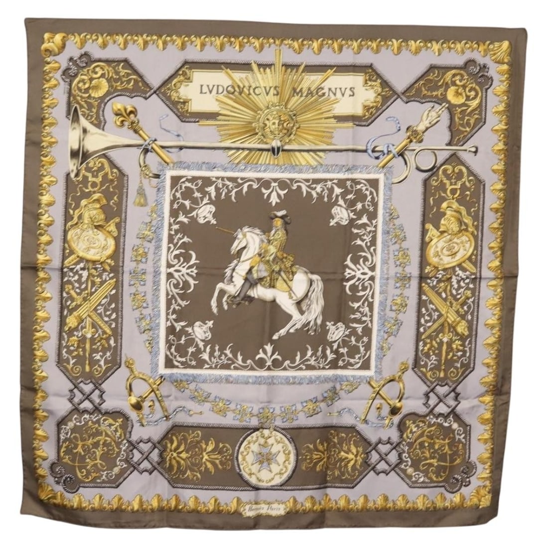 HERMES Carre 90 Gray Silk Scarf Made in France (1 of 12)