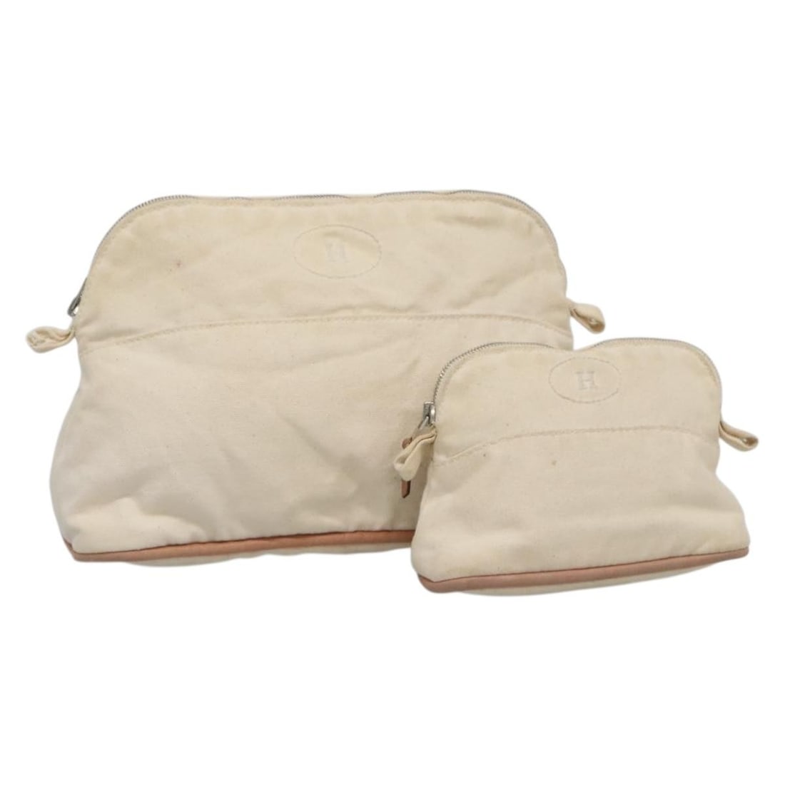 HERMES Bolide Beige Canvas Pouch 2-Piece Set Authentic: HERMES Bolide Beige Canvas Pouch 2-Piece Set Authentic This HERMES Bolide Pouch in Beige canvas is a stylish and practical accessory from the renowned French brand. It features a soft canvas exterior