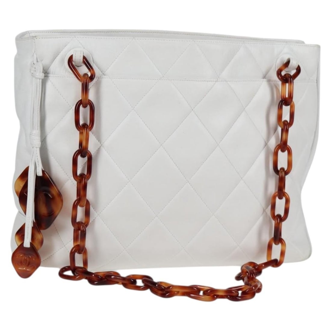 CHANEL White Lambskin Matelasse Chain Shoulder Bag Auth 134221 (1 of 18)