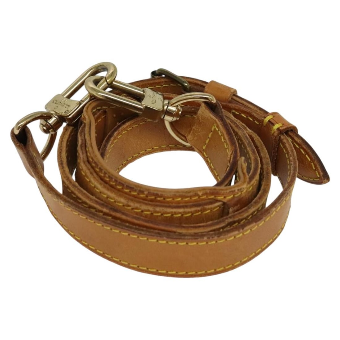 Louis Vuitton Beige Leather Adjustable Shoulder Strap 32.7-39.8 Inches Auth: Louis Vuitton Beige Leather Adjustable Shoulder Strap 32.7-39.8 Inches Auth Discover this authentic LOUIS VUITTON adjustable shoulder strap, crafted from high-quality leather in a sophisticated beige