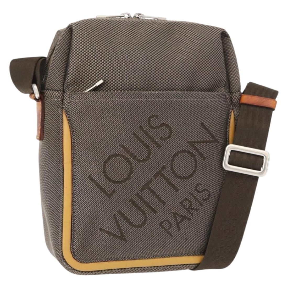 LOUIS VUITTON Damier Geant Sitadan MM Shoulder Bag Brown M93040 Authentic: LOUIS VUITTON Damier Geant Sitadan MM Shoulder Bag Brown M93040 Authentic This Louis Vuitton Damier Geant Sitadan MM Shoulder Bag is a stylish accessory crafted from durable Damier Geant Canvas in a r