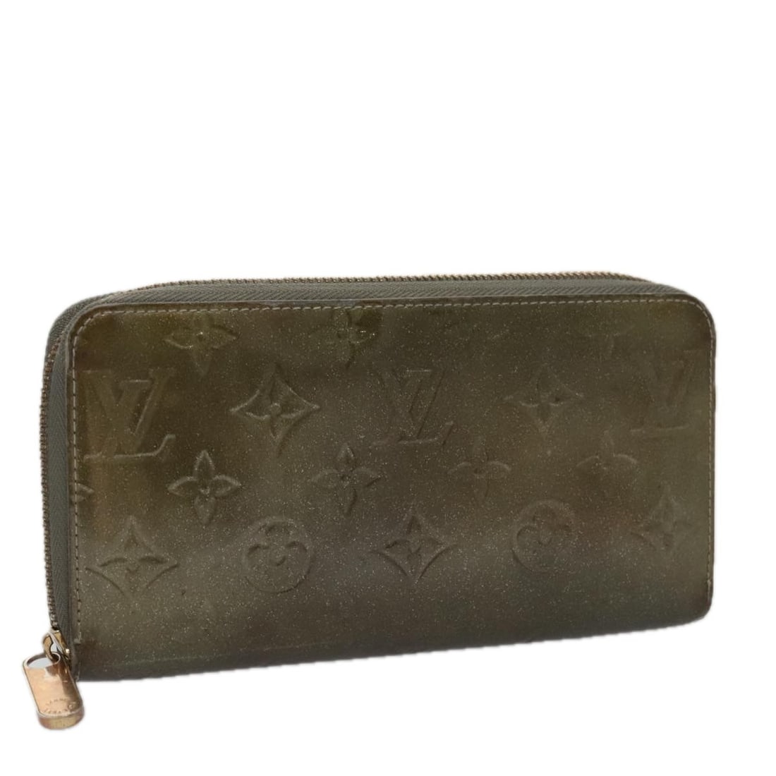 LOUIS VUITTON Monogram Vernis Zippy Wallet Veil Bronze M93723 Auth Made in France: LOUIS VUITTON Monogram Vernis Zippy Wallet Veil Bronze M93723 Auth Made in France This authentic LOUIS VUITTON Monogram Vernis Zippy Wallet in Veil Bronze is a stylish long wallet crafted from patent