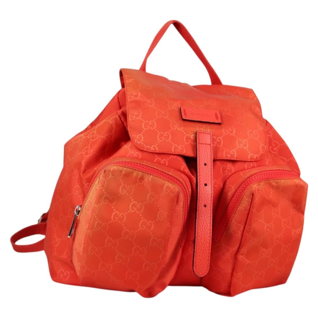 GUCCI GG Canvas Backpack Orange Silver Nylon 406361 Made in Italy: GUCCI GG Canvas Backpack Orange Silver Nylon 406361 Made in Italy This stylish Gucci GG Canvas Backpack combines functionality with luxury, featuring a striking orange and silver design. Crafted from
