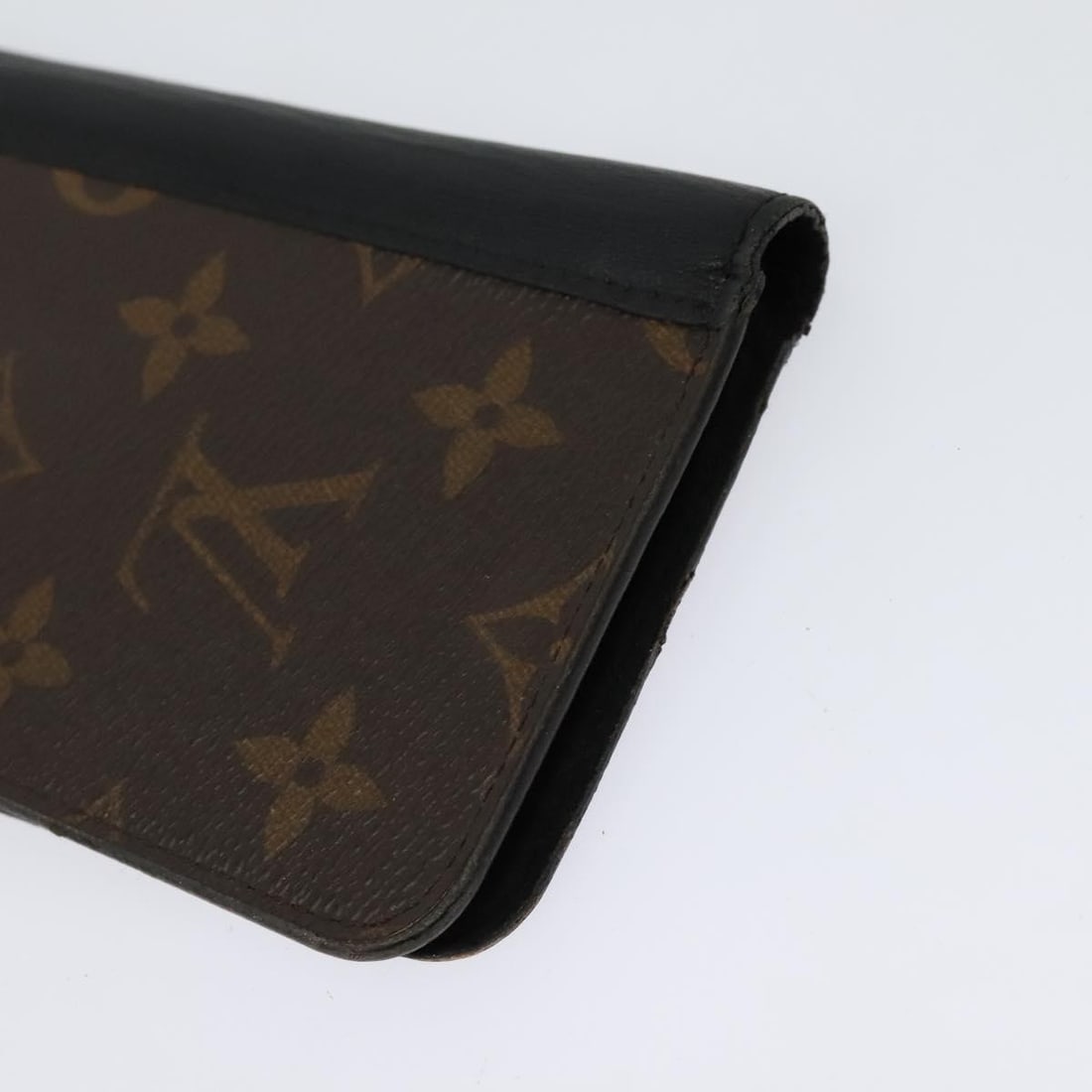 Louis Vuitton Monogram Reverse iPhone Case 3Set Authentic - 13
