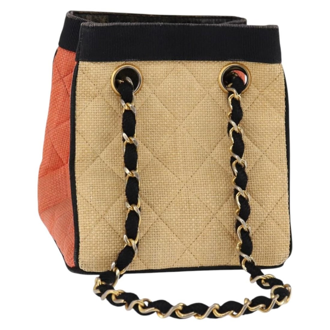 CHANEL Matelasse Wood Chain Shoulder Bag Beige Gold Made in France: CHANEL Matelasse Wood Chain Shoulder Bag Beige Gold Made in France This exquisite CHANEL Matelasse Chain Shoulder Bag is a stylish accessory crafted in France. Made from wood, it features a chic beige