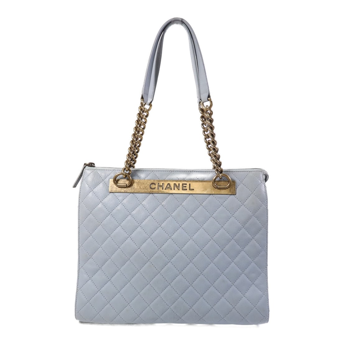 CHANEL Rita Dome Shoulder Bag Blue Leather GHW: CHANEL Rita Dome Shoulder Bag Blue Leather GHW This CHANEL Rita Dome Shoulder Bag is a stunning accessory crafted from premium leather in a captivating blue hue. With a spacious interior, it provides