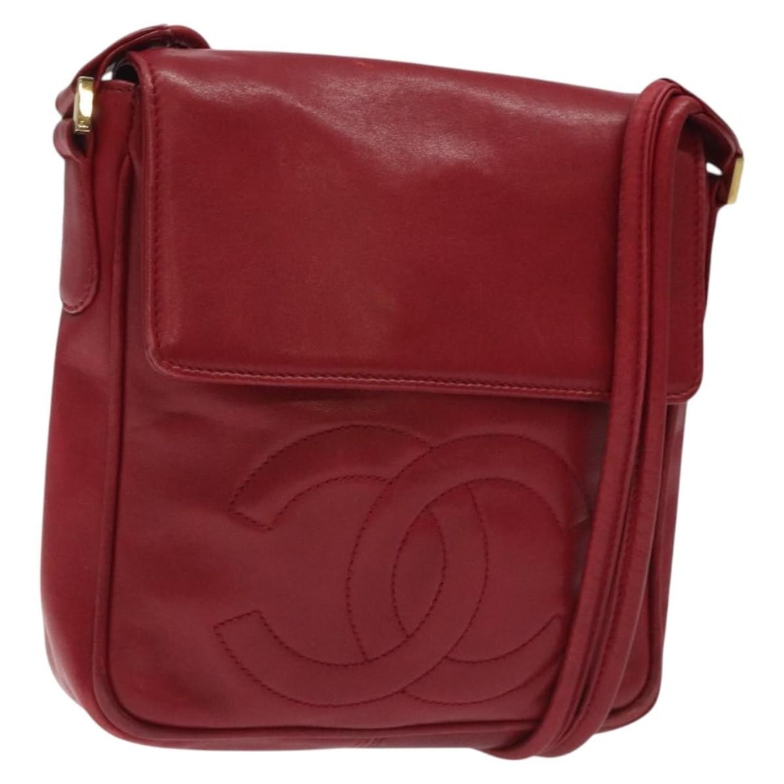 CHANEL COCO Mark Red Gold Lamb Skin Shoulder Bag Auth BA2939: CHANEL COCO Mark Red Gold Lamb Skin Shoulder Bag Auth BA2939 This CHANEL Coco Mark Shoulder Bag is a stylish accessory crafted from premium lamb skin in a striking red and gold color combination. Made