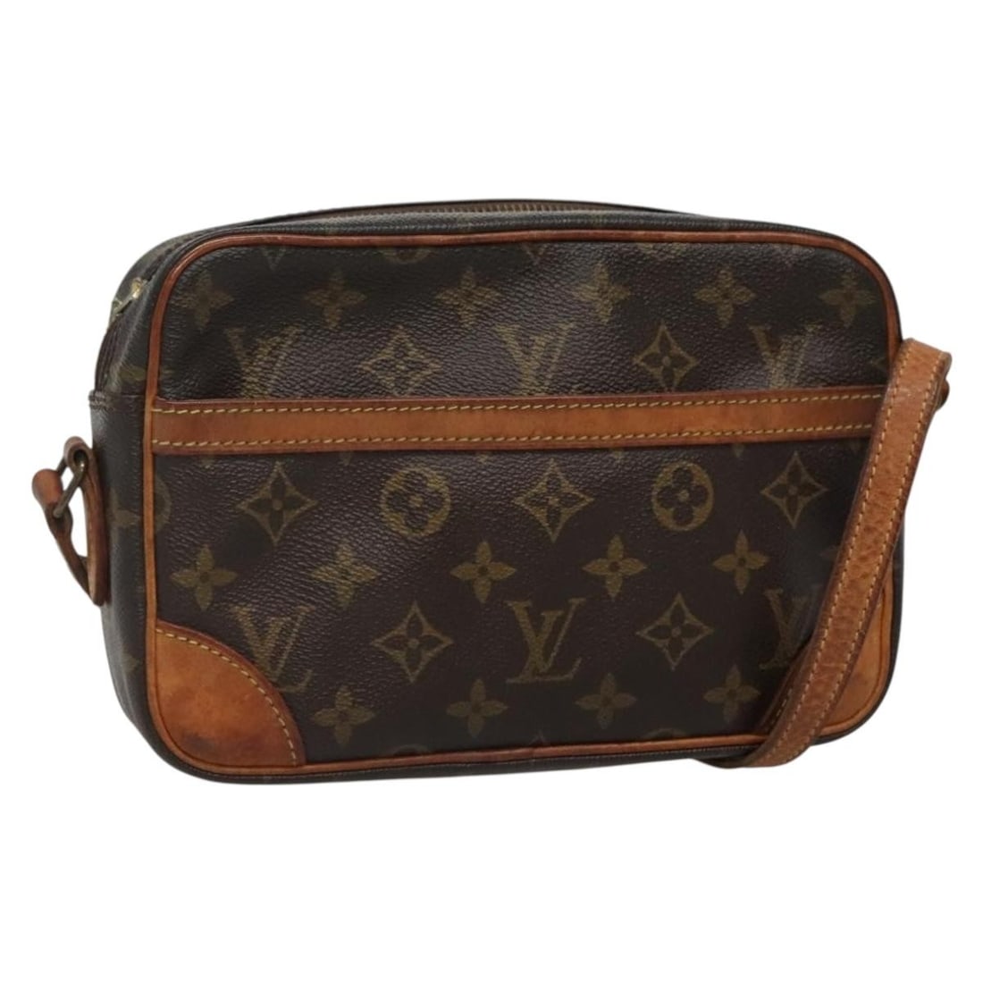 Louis Vuitton Monogram Trocadero 23 Shoulder Bag M51276 Authentic: Louis Vuitton Monogram Trocadero 23 Shoulder Bag M51276 Authentic This authentic LOUIS VUITTON Monogram Trocadero 23 Shoulder Bag (M51276) is crafted from durable Monogram Canvas and features a classi